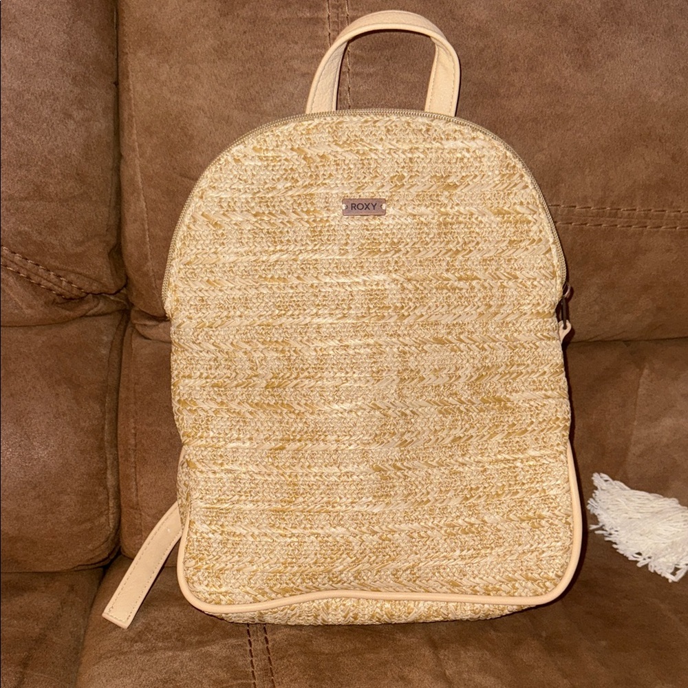 Roxy Here Comes the Sun Beige Textured Backpack NWT
